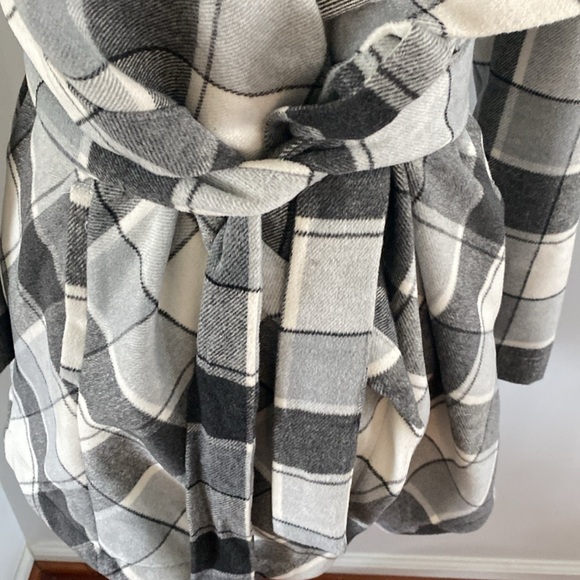 Matilda Jane cozy jacket wrap size XS/SM - Picture 3 of 9